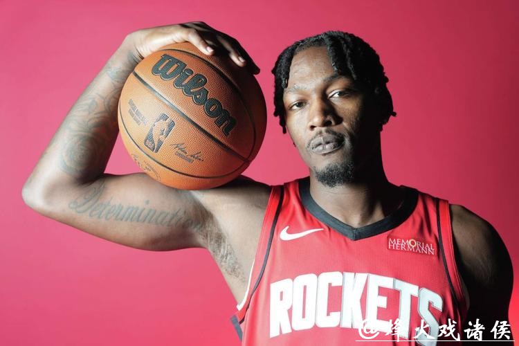 火箭评估交易芬尼-史密斯！引援瞄准四大后卫 明确两项运作原则